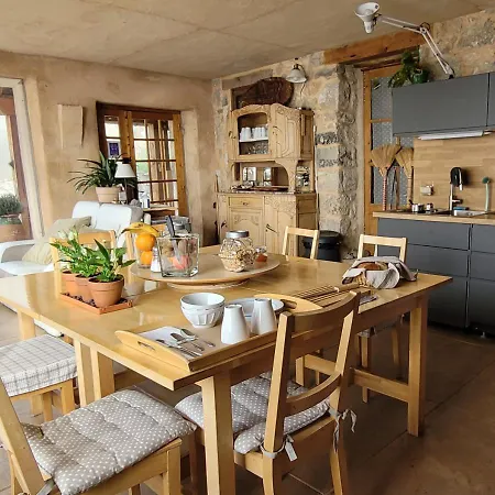 Du Jardin - Charme & Calme En Provence 3*